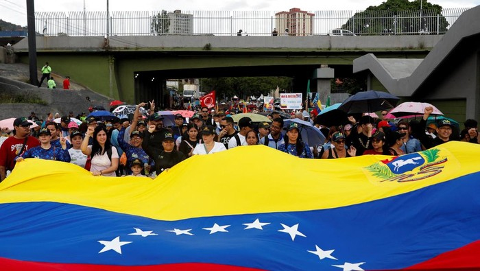 Masyarakat demo tuntut pembebasan Nicolas Maduro